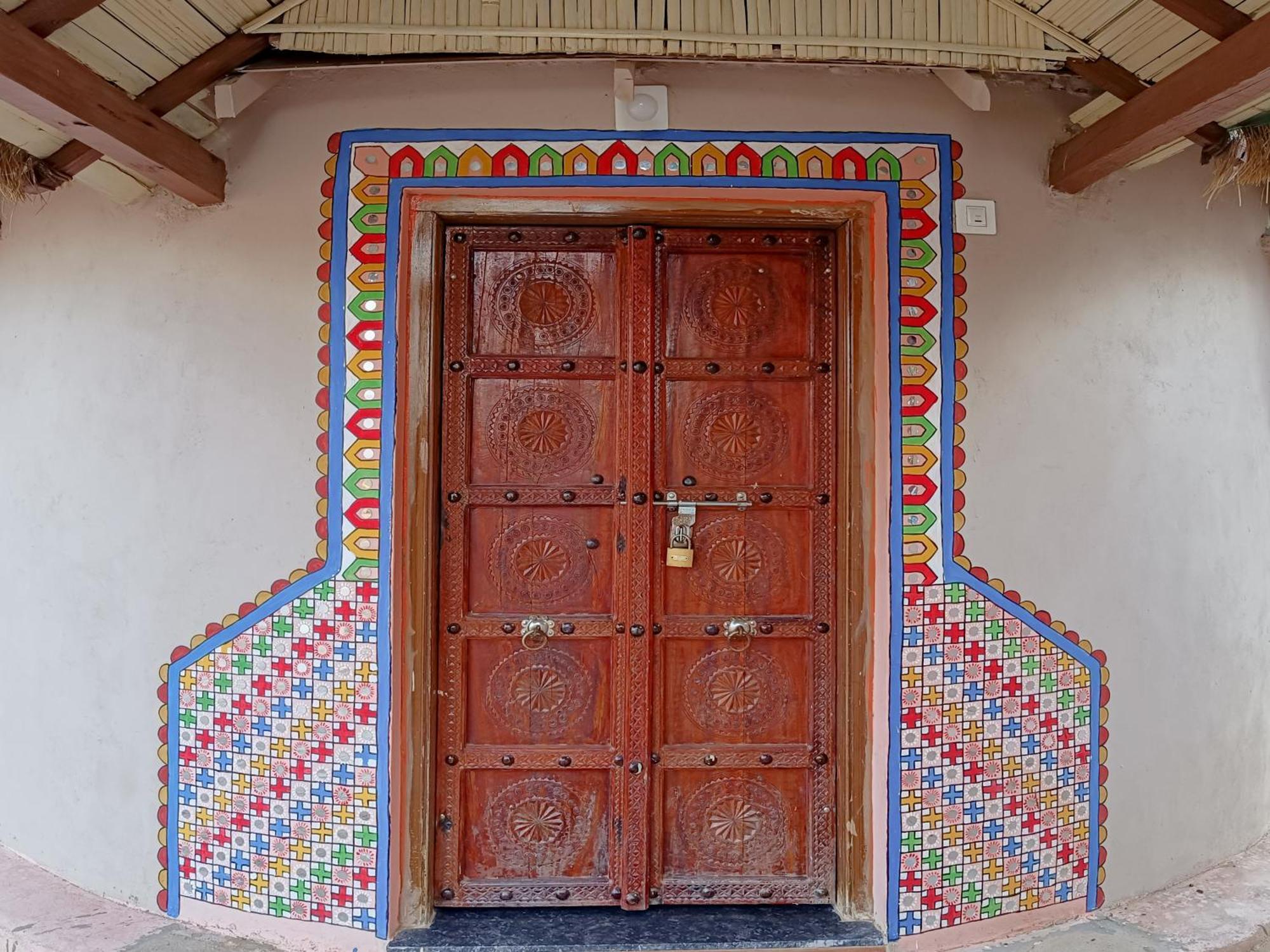 Dholavira Village Resort Exteriör bild